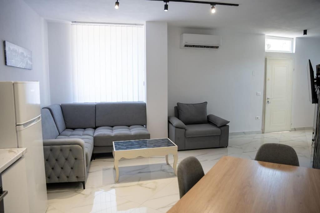 The Charm Duplex Apartament *